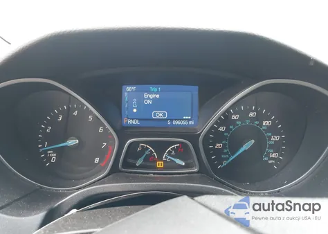 2014 Ford Focus Se z USA, uszkodzony, nr VIN 1FADP3F27EL275187